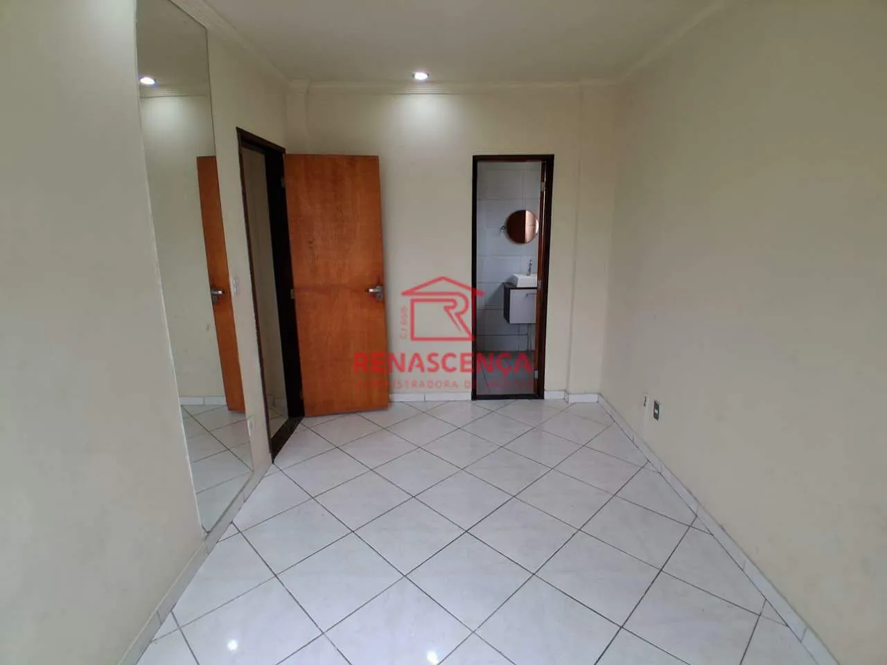 2-bedroom apartment, 1 with its own bathroom, 70 m² — photo 23