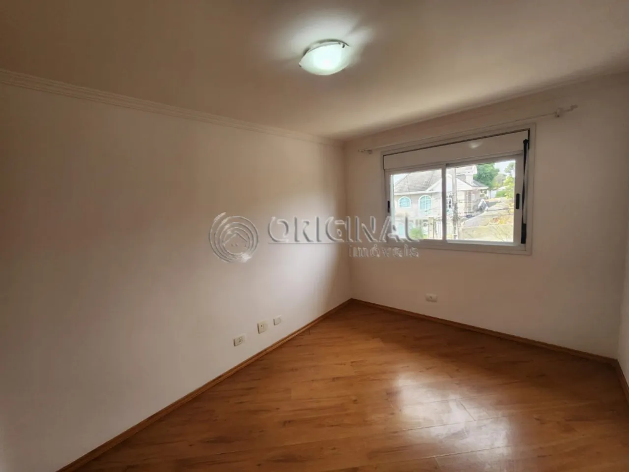 Sobrado com 3 quartos e churrasqueira na varanda — photo 9