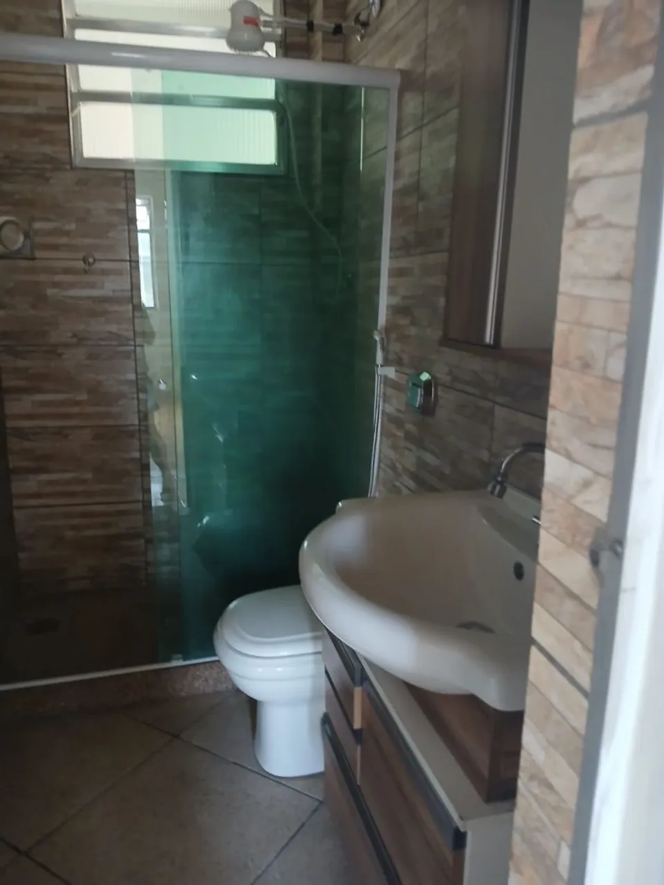 Apartment with 3 bedrooms, 2 baths and a balcony — photo 8