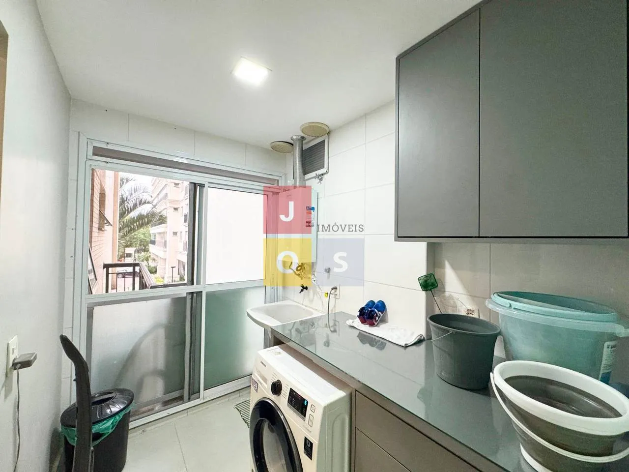 Apartamento mobiliado, 193 m², com janelas do piso ao teto — photo 15