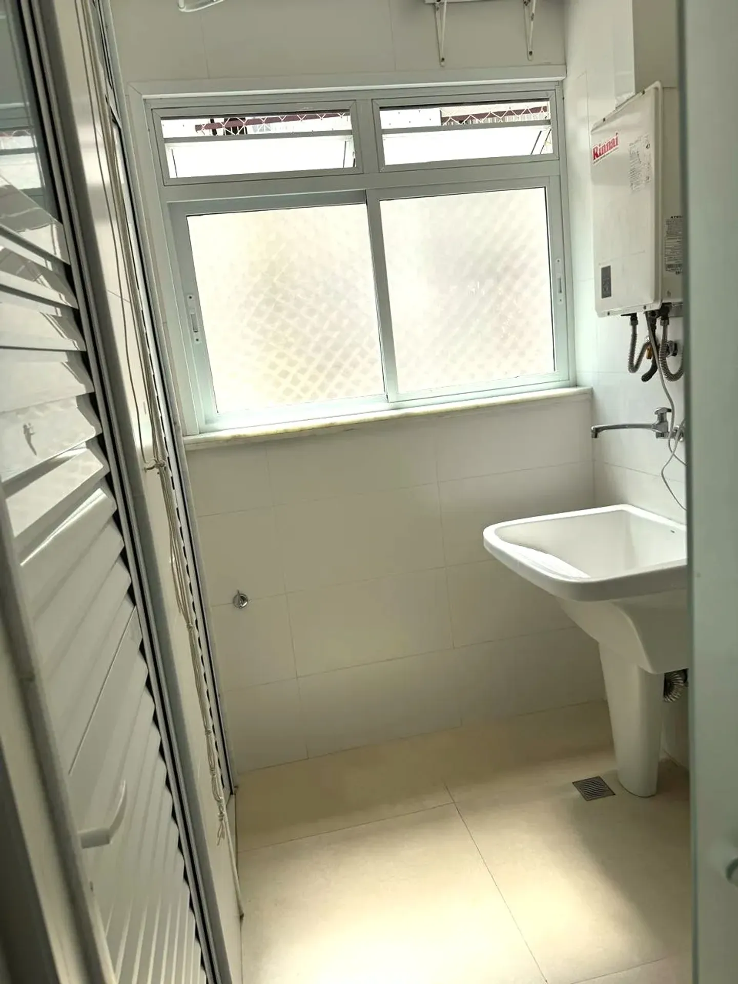 97 m² apartment with 2 bedrooms and 2 bathrooms — photo 17