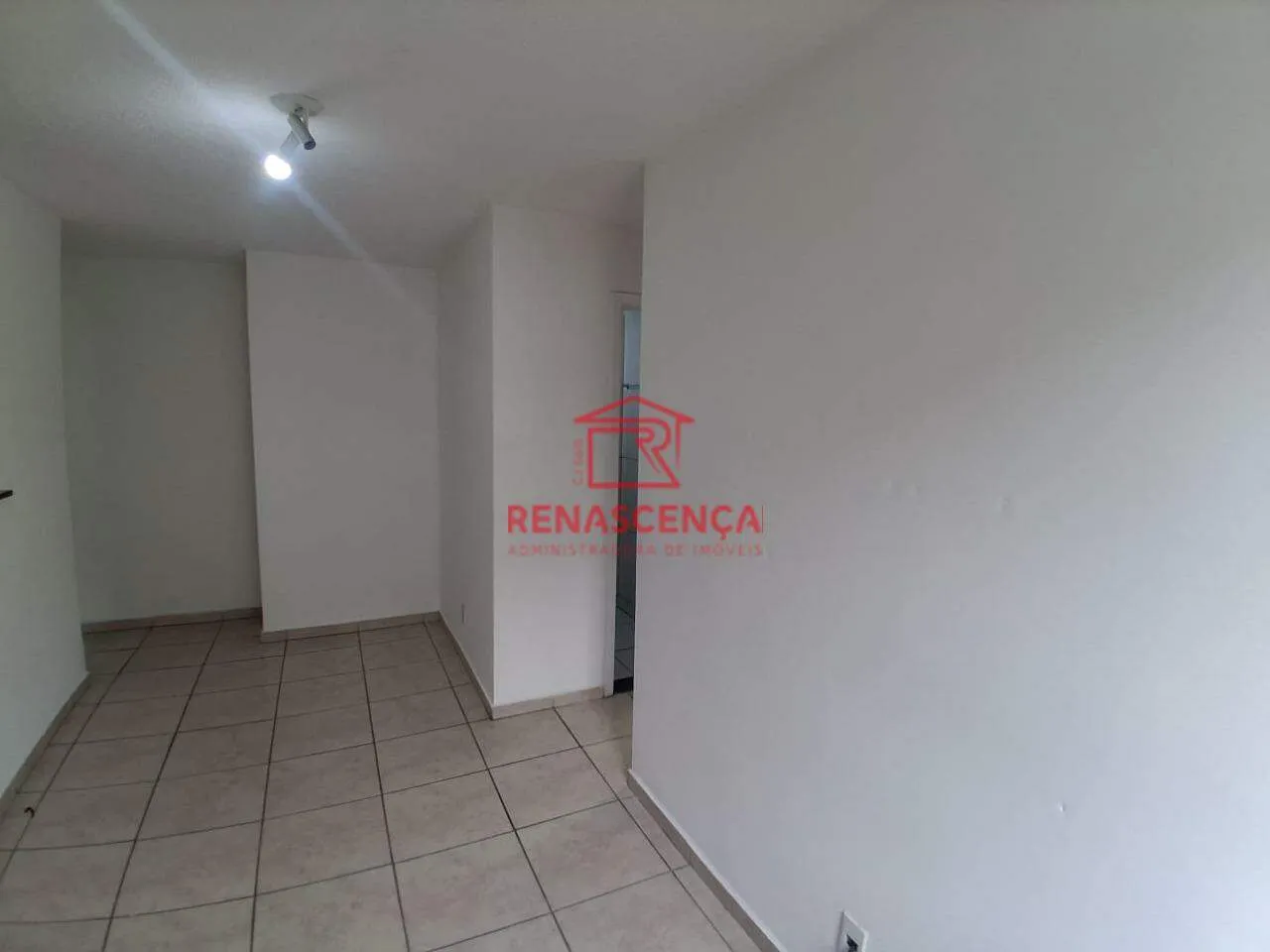 Apartamento de 2 quartos em condomínio com piscina — photo 29