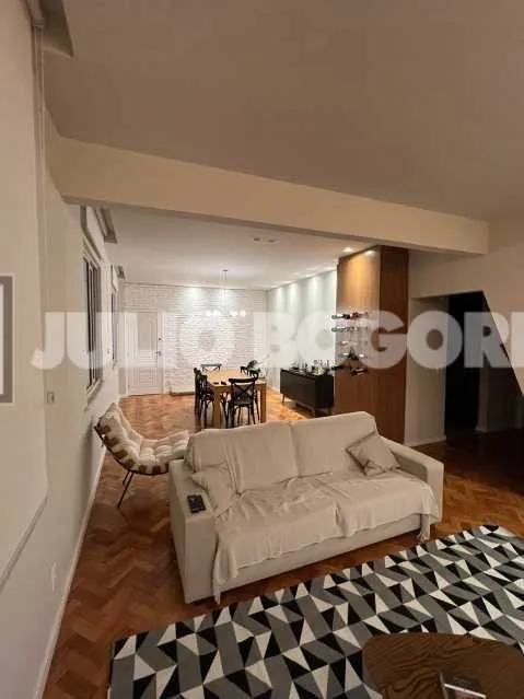 Apartamento mobiliado com 3 quartos e 3 banheiros — photo 23