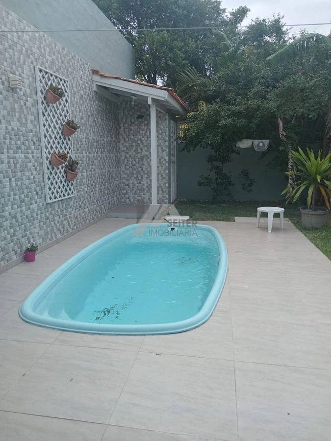 3-bedroom house with a private pool in Florianópolis — photo 29
