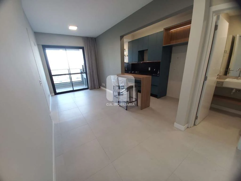 Apartamento de 1 dormitório com vaga e varanda — photo 2