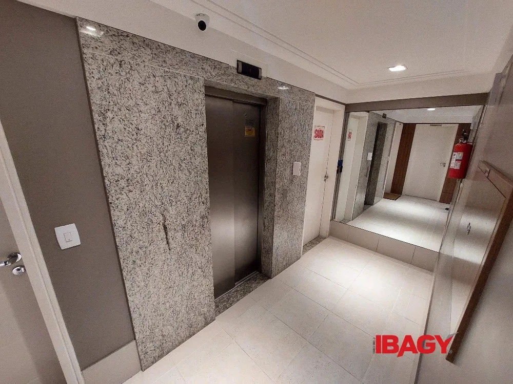 90 m² apartment with 2 bedrooms and 1 parking space — photo 34