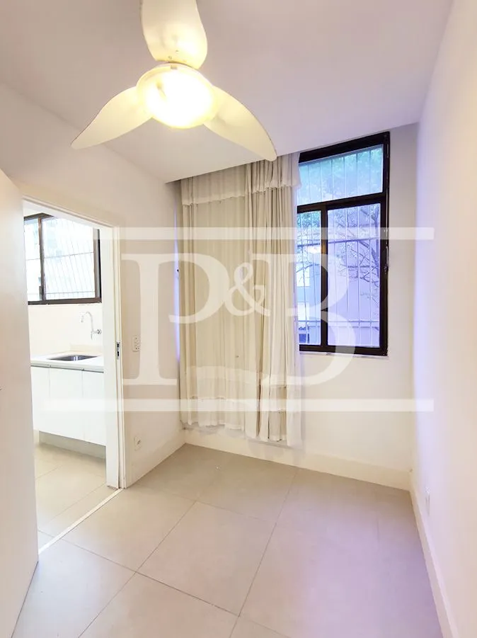 Rental apartment with 3 bedrooms and 261 m² — photo 28