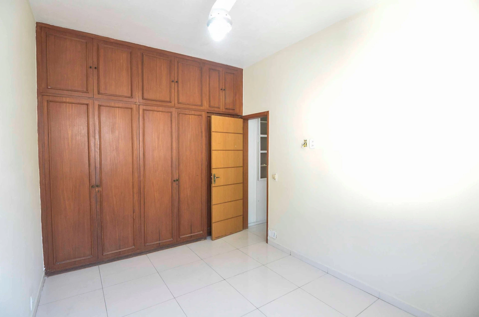 Apartamento en alquiler con 3 dormitorios y 1 plaza — photo 29
