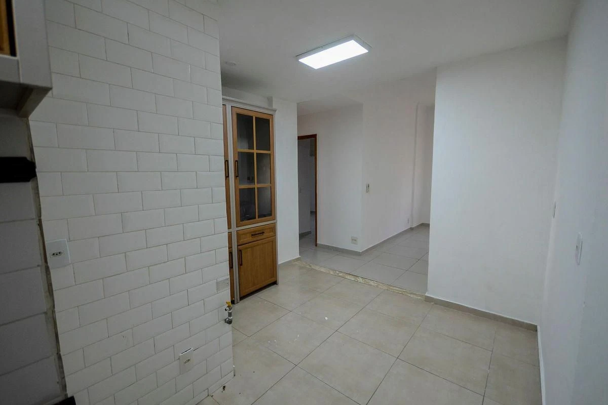 Apartamento com 2 quartos, 2 banheiros e 1 vaga — photo 2
