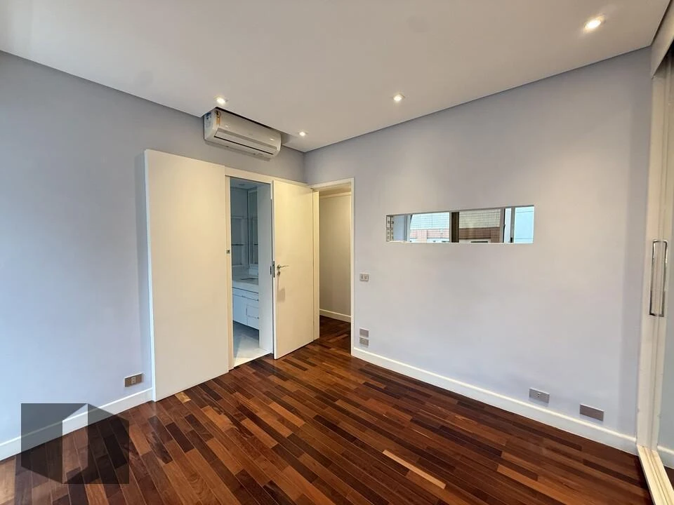 4-bedroom apartment 164 m² with 2 parking spaces — photo 28
