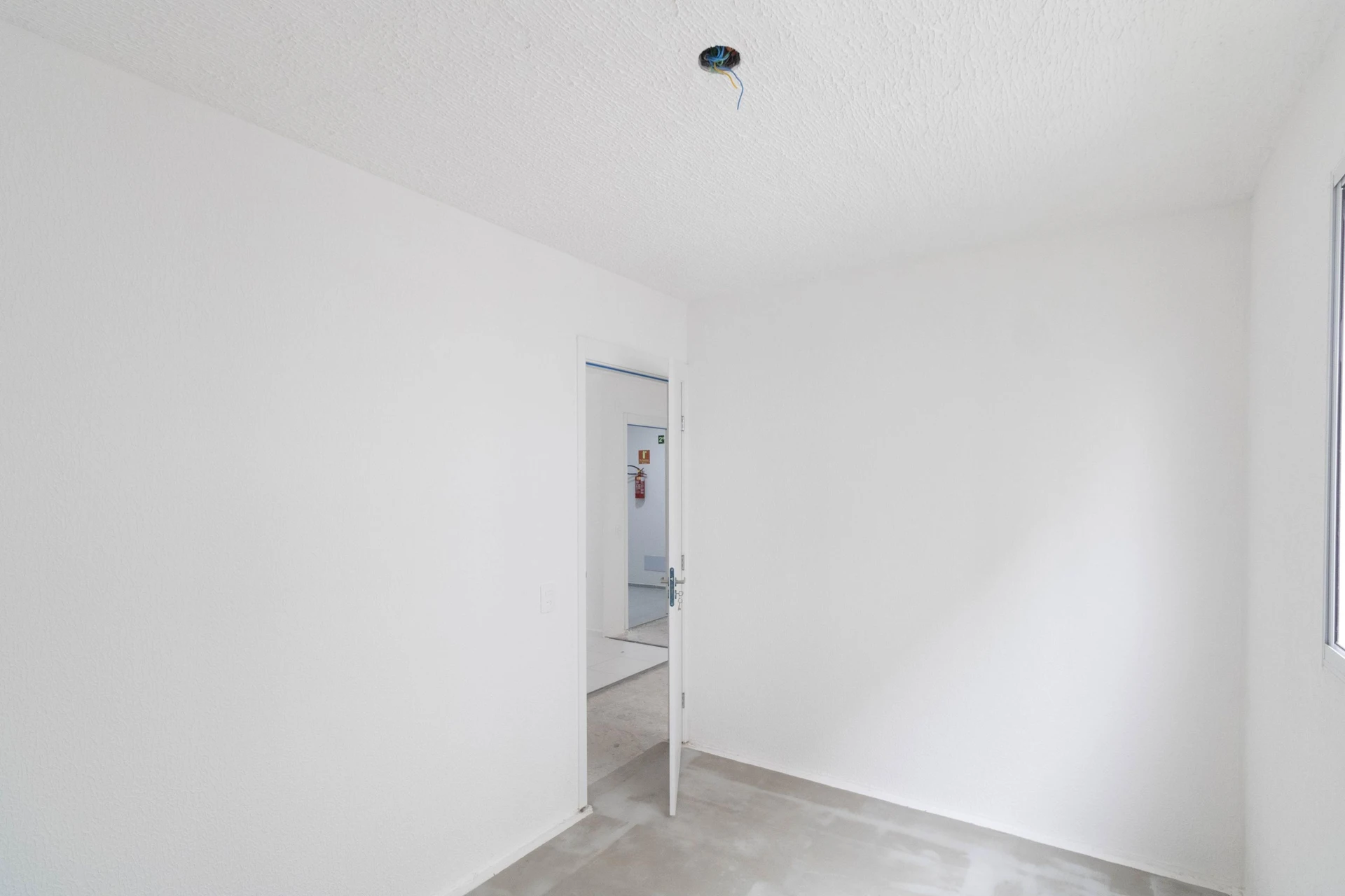 2-bedroom apartment with a washing machine — photo 16