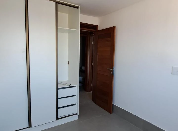 145 m² duplex with 4 en-suite bedrooms for rent — photo 8