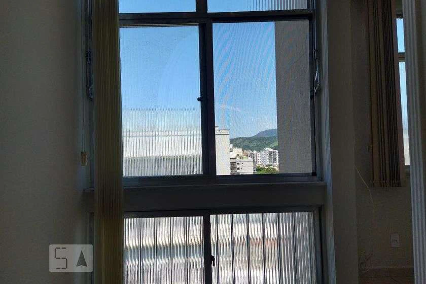 Квартира на 2 спальни 55 м² с отдельной кухней