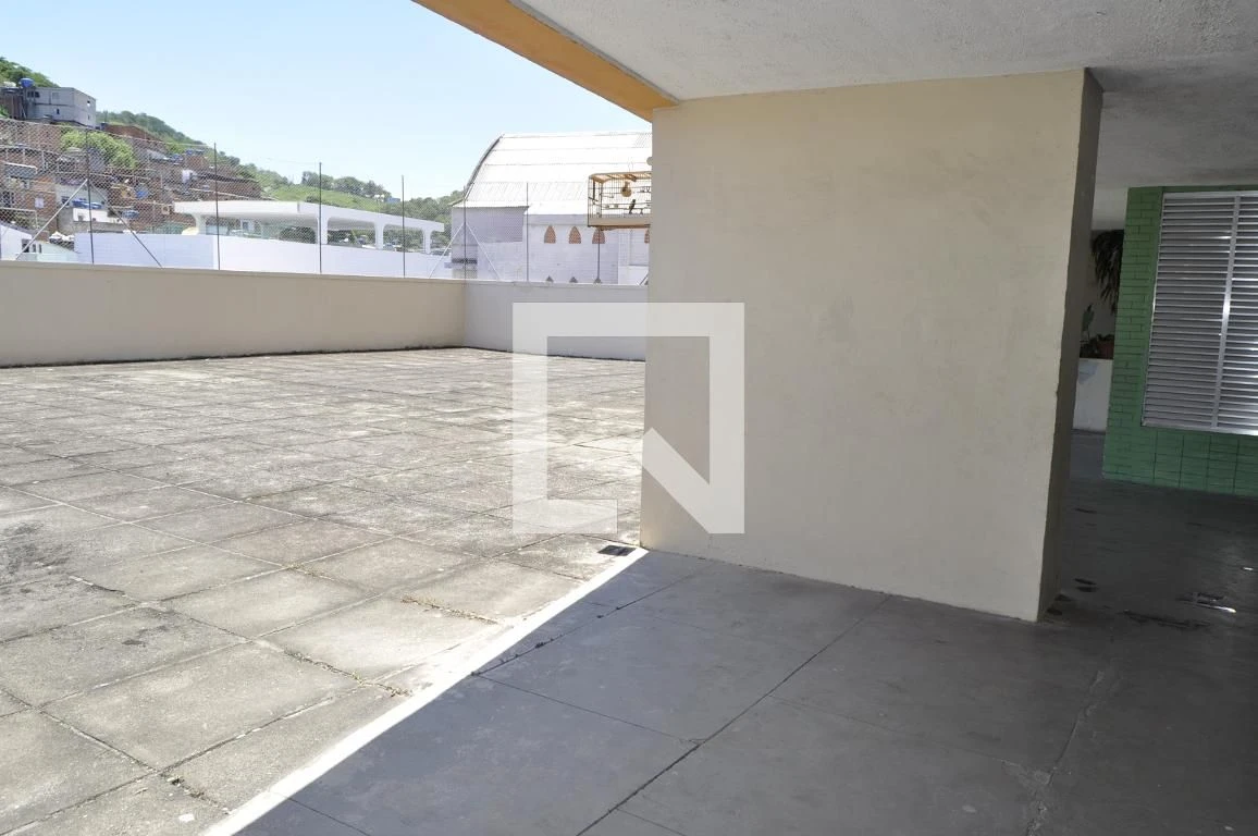 Rental apartment with 2 bedrooms and a private garden — photo 32