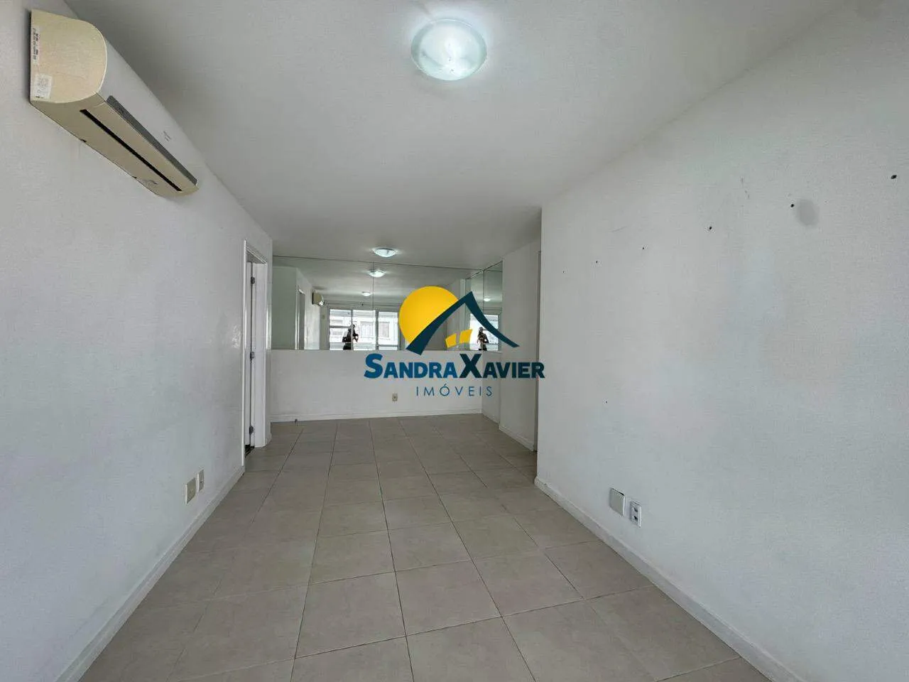 Furnished 3-bedroom apartment with 3 bathrooms and views — photo 13