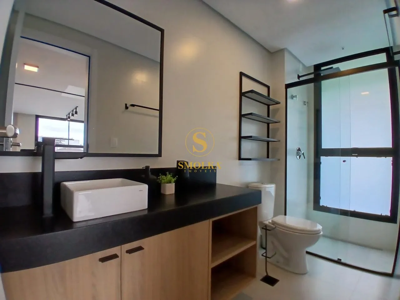 Furnished 66 m² apartment with 1 bedroom and 2 parking spots — photo 28