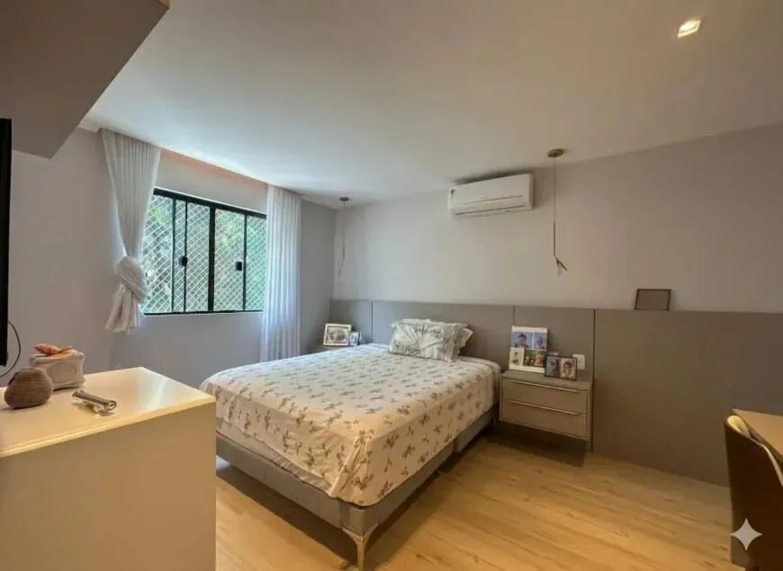 Furnished house with 4 bedrooms and an open-plan kitchen — photo 19
