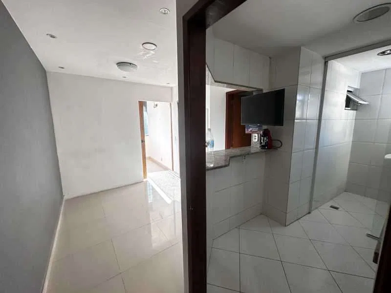 2-bedroom apartment with a separate kitchen — photo 4