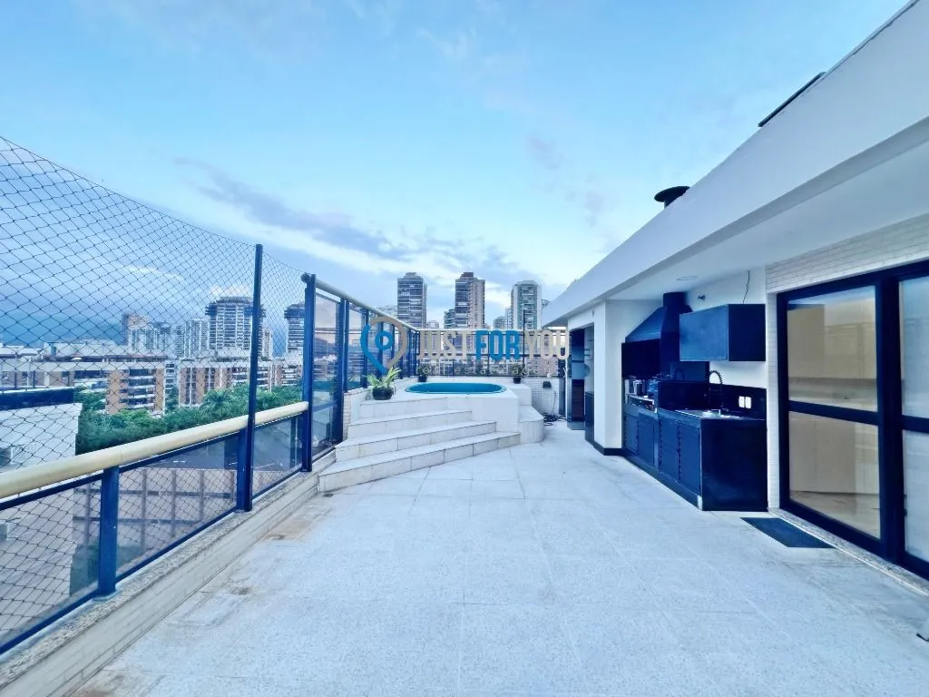 3-bedroom apartment with 5 bathrooms and 370 m² — photo 62