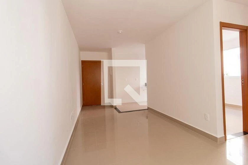 Apartamento de 2 quartos em condomínio com piscina — photo 32
