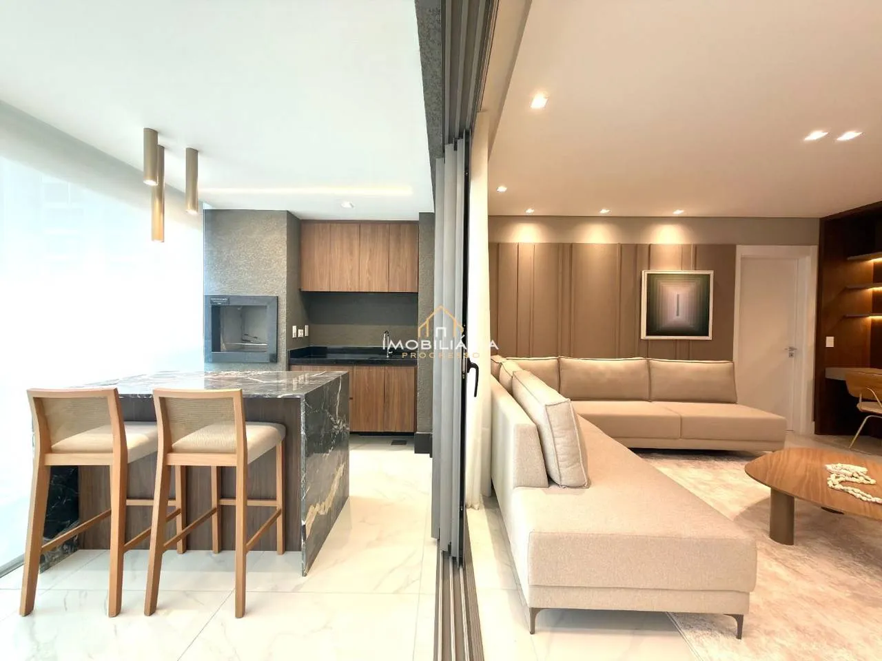 Floor-to-ceiling windows in a 3-bedroom apartment, 138 m² — photo 40