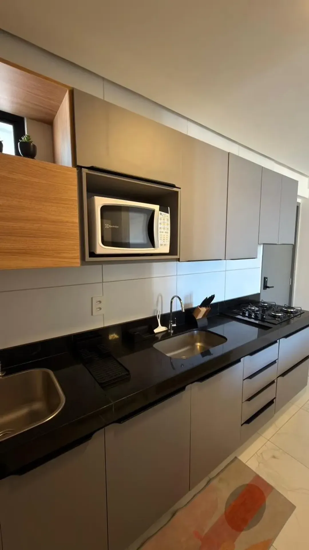 Furnished 42 m² apartment with 1 bedroom and 1 parking spot — photo 18
