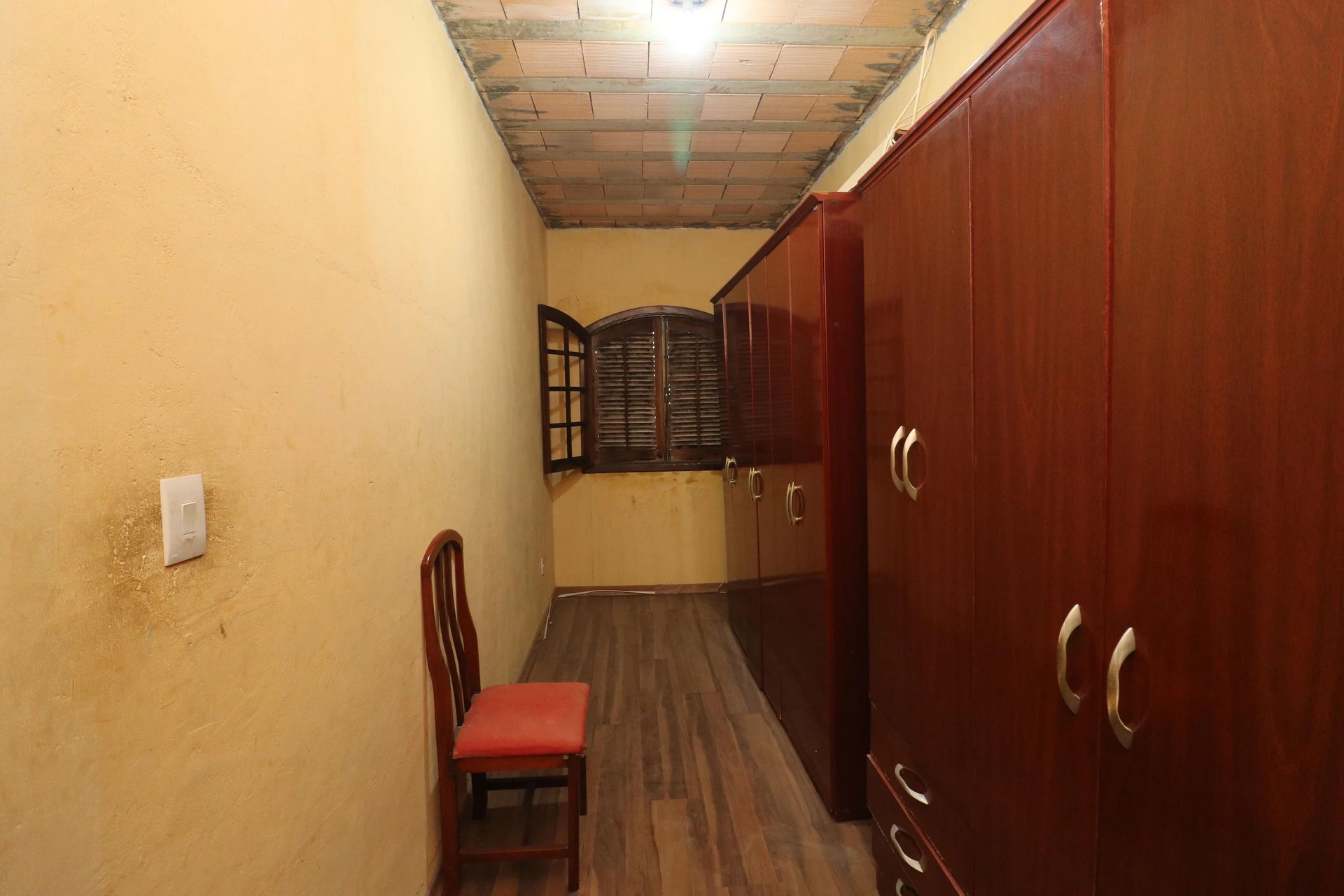 House with 4 suites and 3 parking spaces with private garden — photo 58