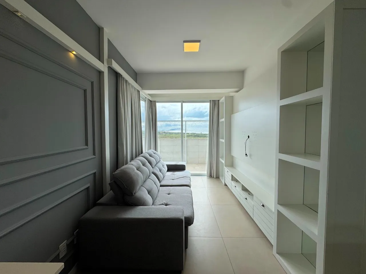 3-bedroom apartment in a building with a pool