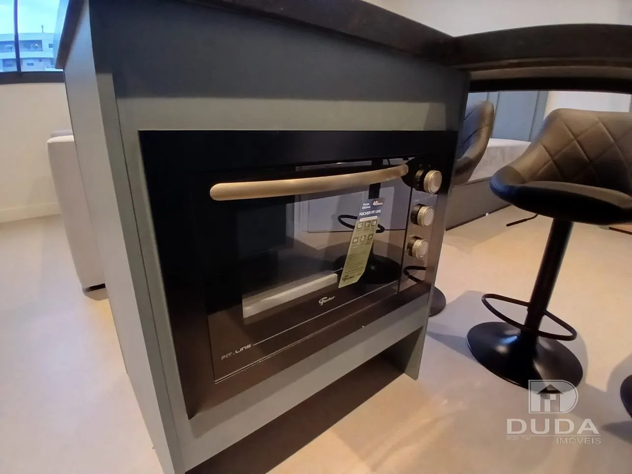Furnished 1-bedroom apartment with balcony grill — photo 14