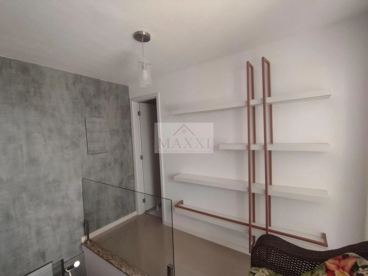Furnished 184 m² apartment with 4 en-suite bedrooms — photo 19