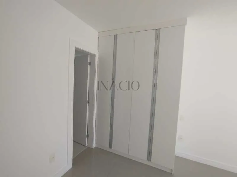 Casa com 4 quartos, 2 banheiros e cozinha separada — photo 22