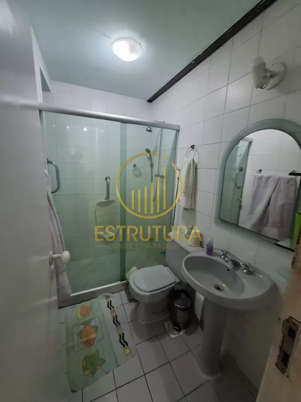 Apartamento mobiliado com 2 quartos e 1 vaga — photo 2