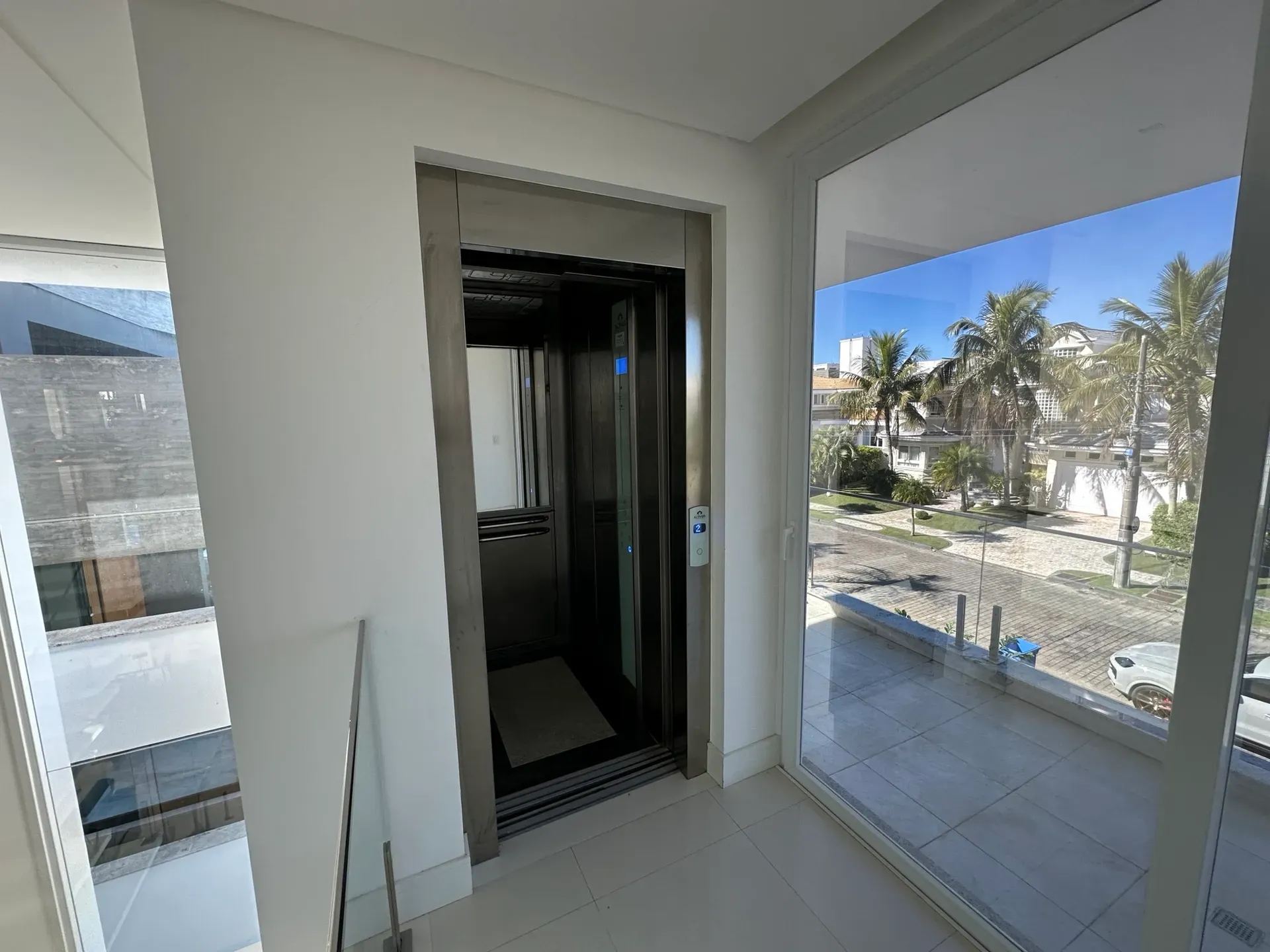 Casa mobiliada com 9 suítes e jacuzzi no prédio — photo 31
