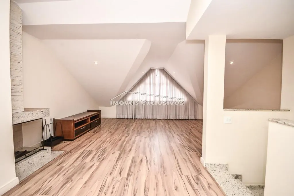 Furnished 253 m² house with 4 bedrooms and an open gas kitchen — photo 38