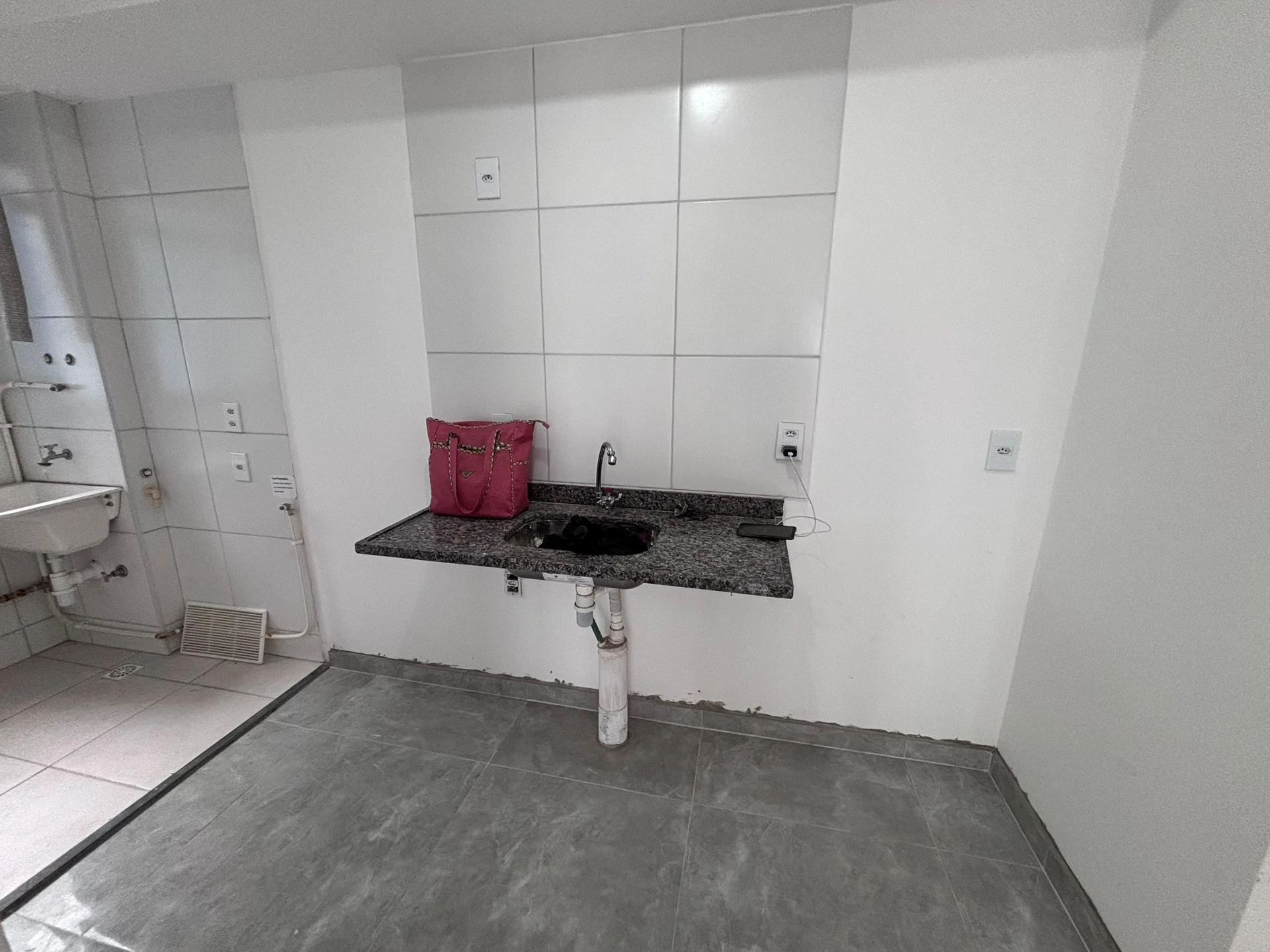 Apartamento para alugar com 3 quartos e 2 banheiros