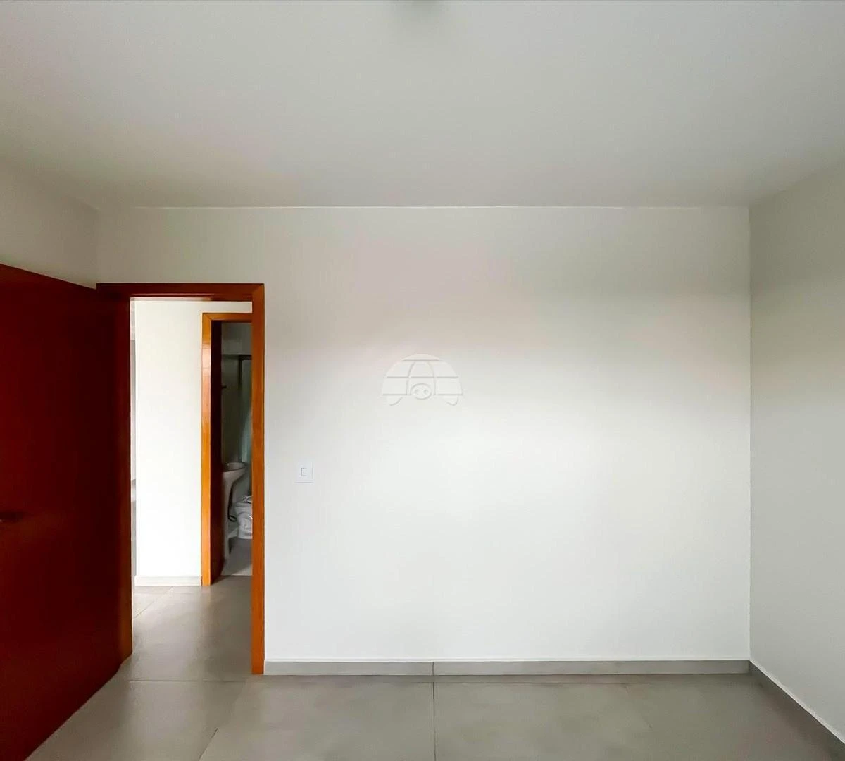 39 m² house with a glass shower enclosure — photo 4