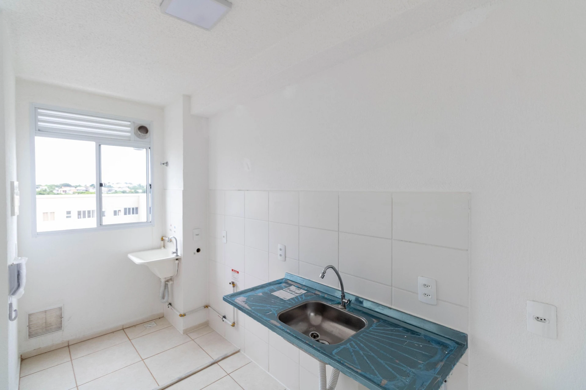 Apartamento de 2 quartos em condomínio com academia — photo 12