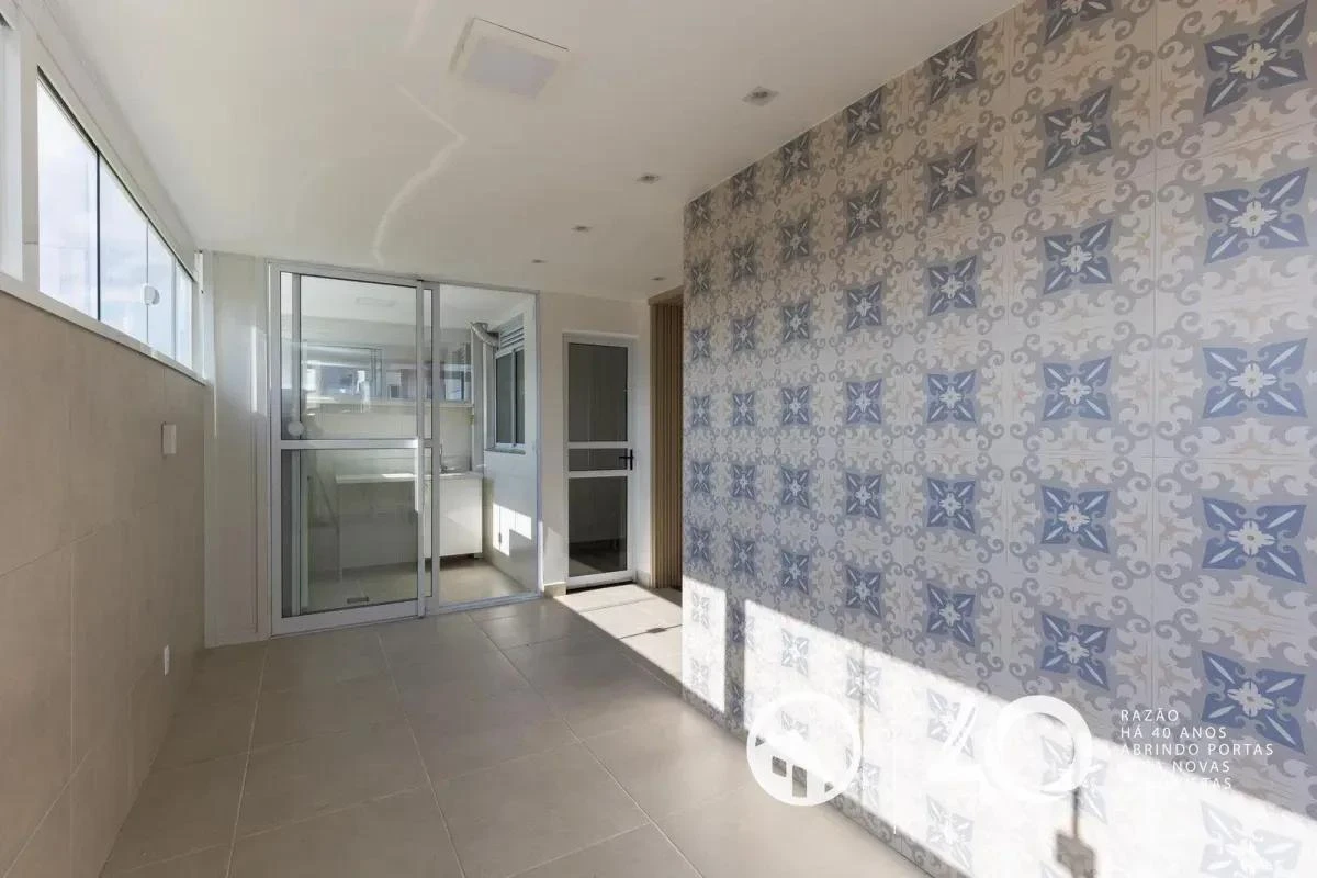 86 m² apartment with 2 bedrooms and 1 parking spot — photo 14