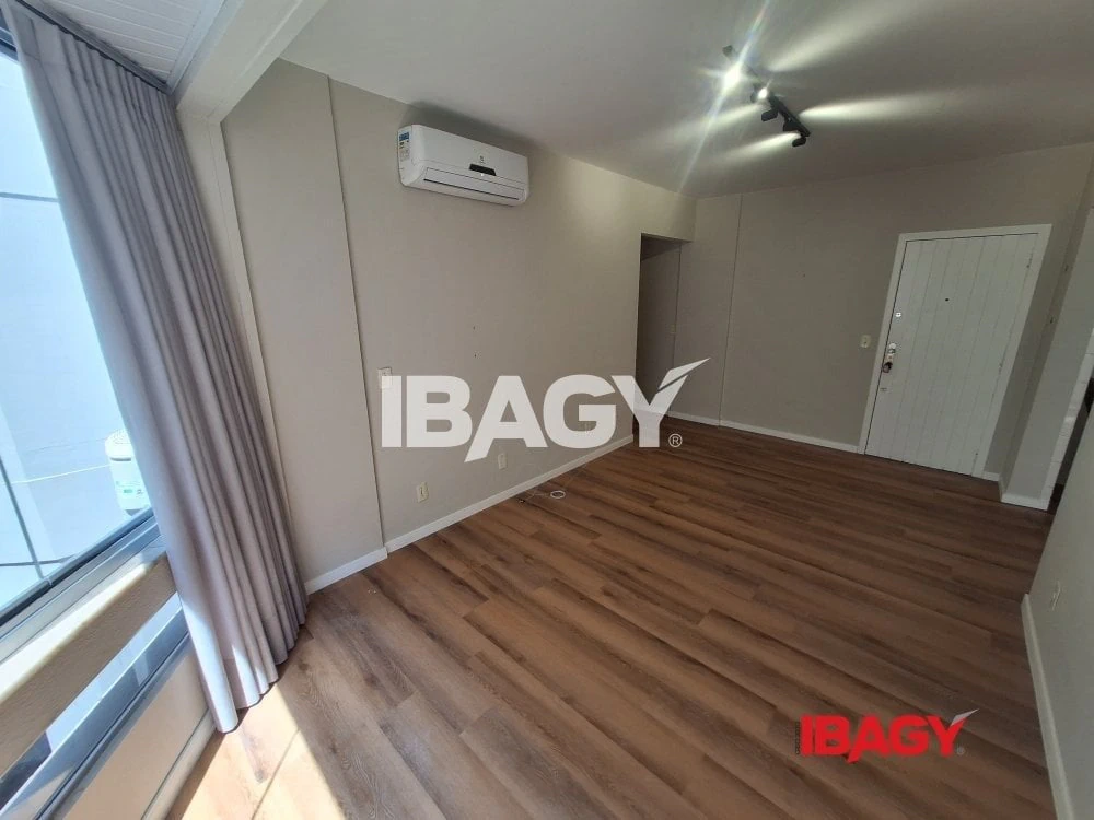 Apartamento de 2 dormitorios de 69 m² con 1 plaza — photo 3