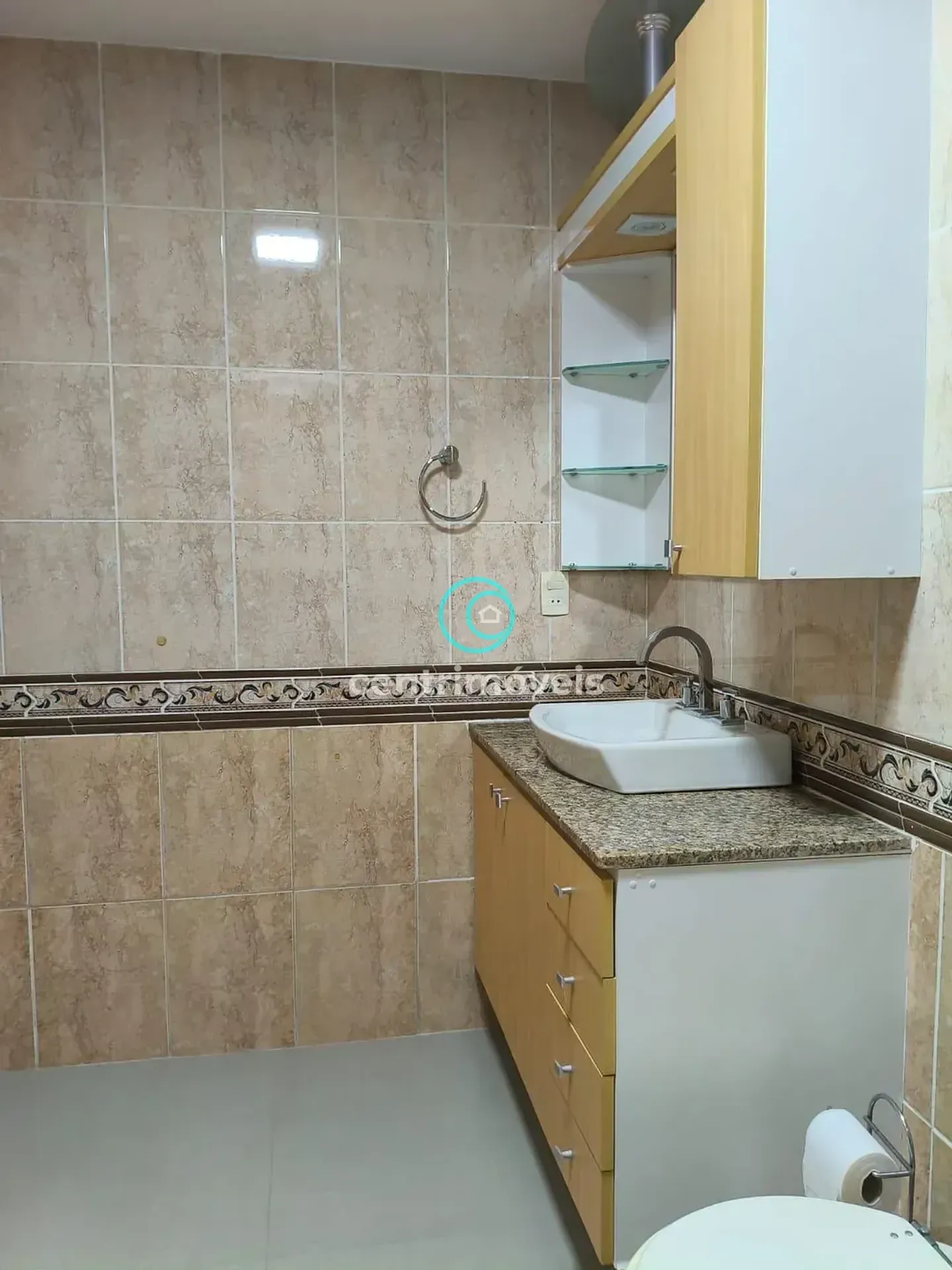 Apartamento mobiliado com 4 quartos e 3 banheiros — photo 18