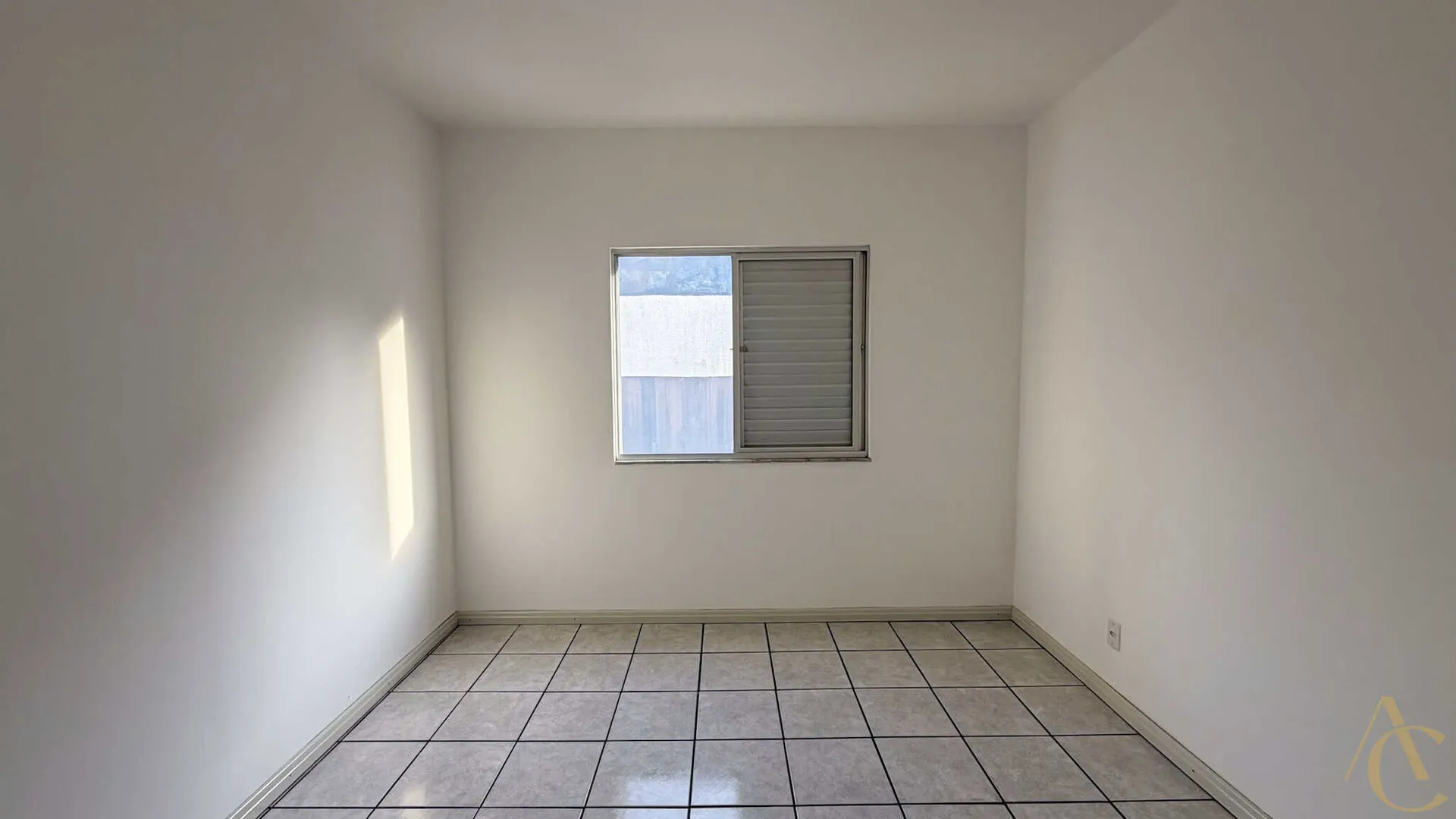 2-bedroom apartment with 1 bath and 50 m² — photo 14
