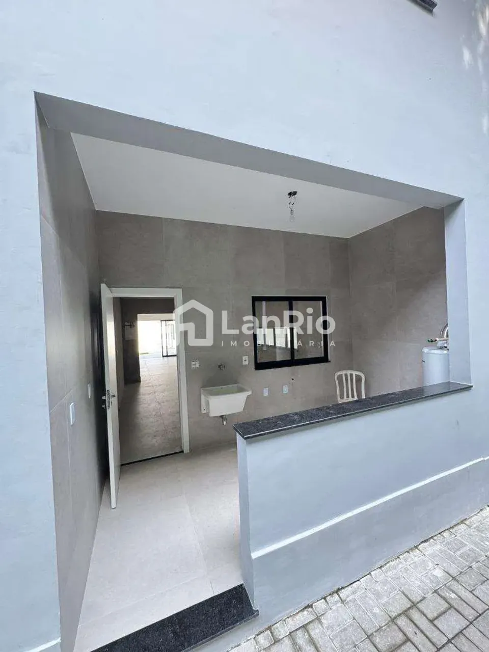 Casa com 4 quartos e 5 banheiros, 4 vagas e varanda — photo 6