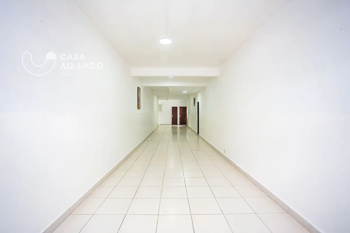 House with 4 bedrooms and 4 bathrooms, 315 m² — photo 31