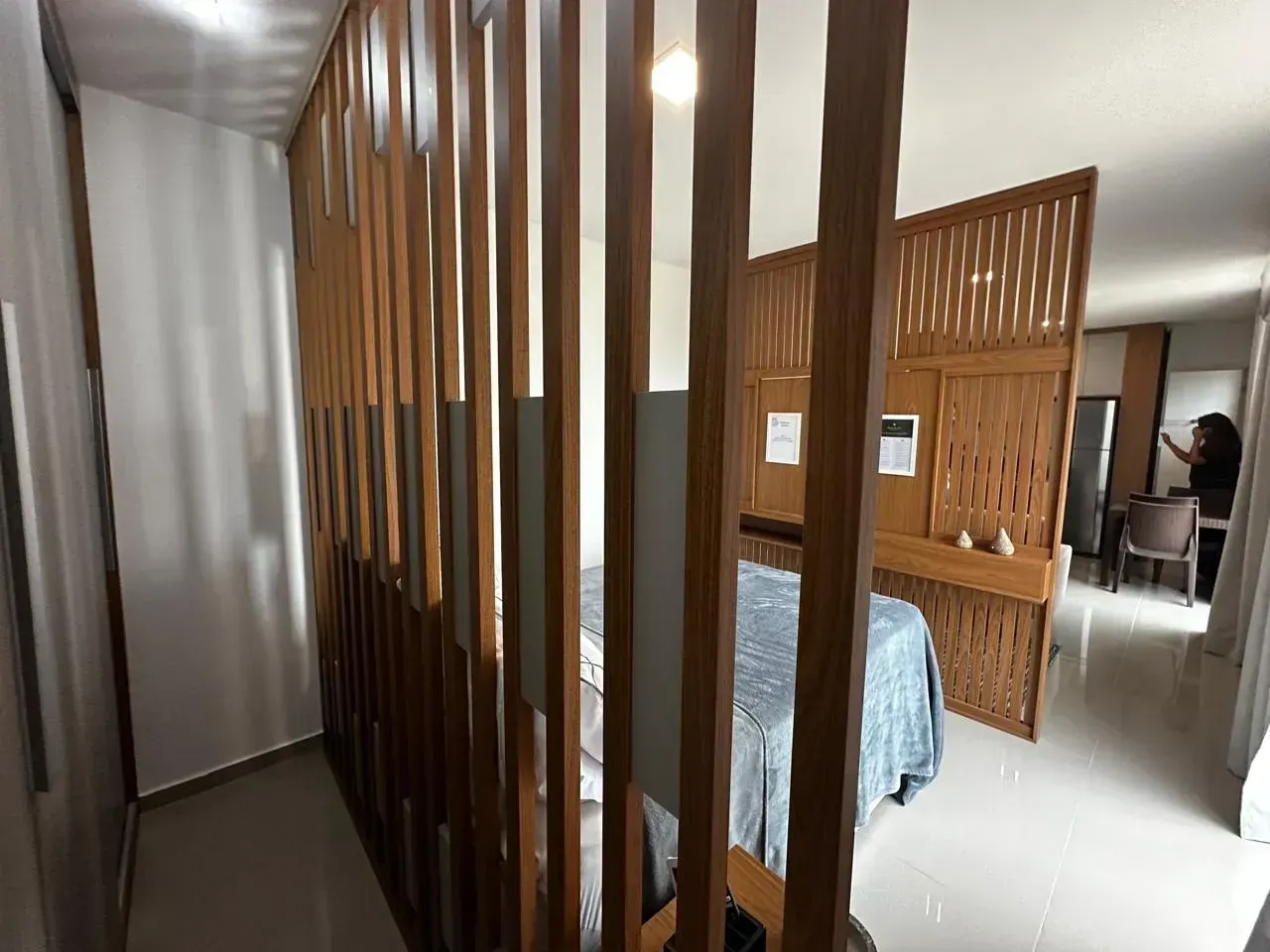 Furnished 1-bedroom apartment with 1 bathroom and parking — photo 4