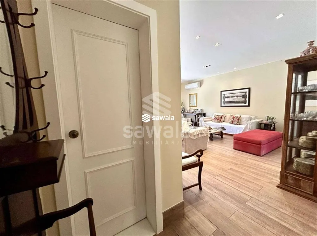 Furnished house with 600 m², 3 bedrooms and 5 baths — photo 7