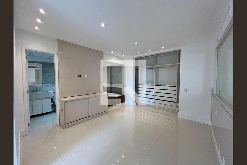 Apartamento, 105 m², com banheira — photo 22