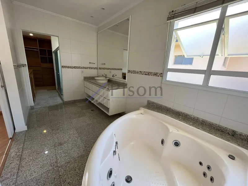 Casa de 6 quartos com ar-condicionado e 1500 m² — photo 31