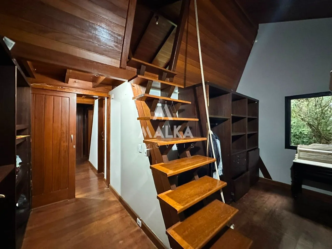 Casa mobiliada com 4 suítes e cozinha aberta a gás — photo 31