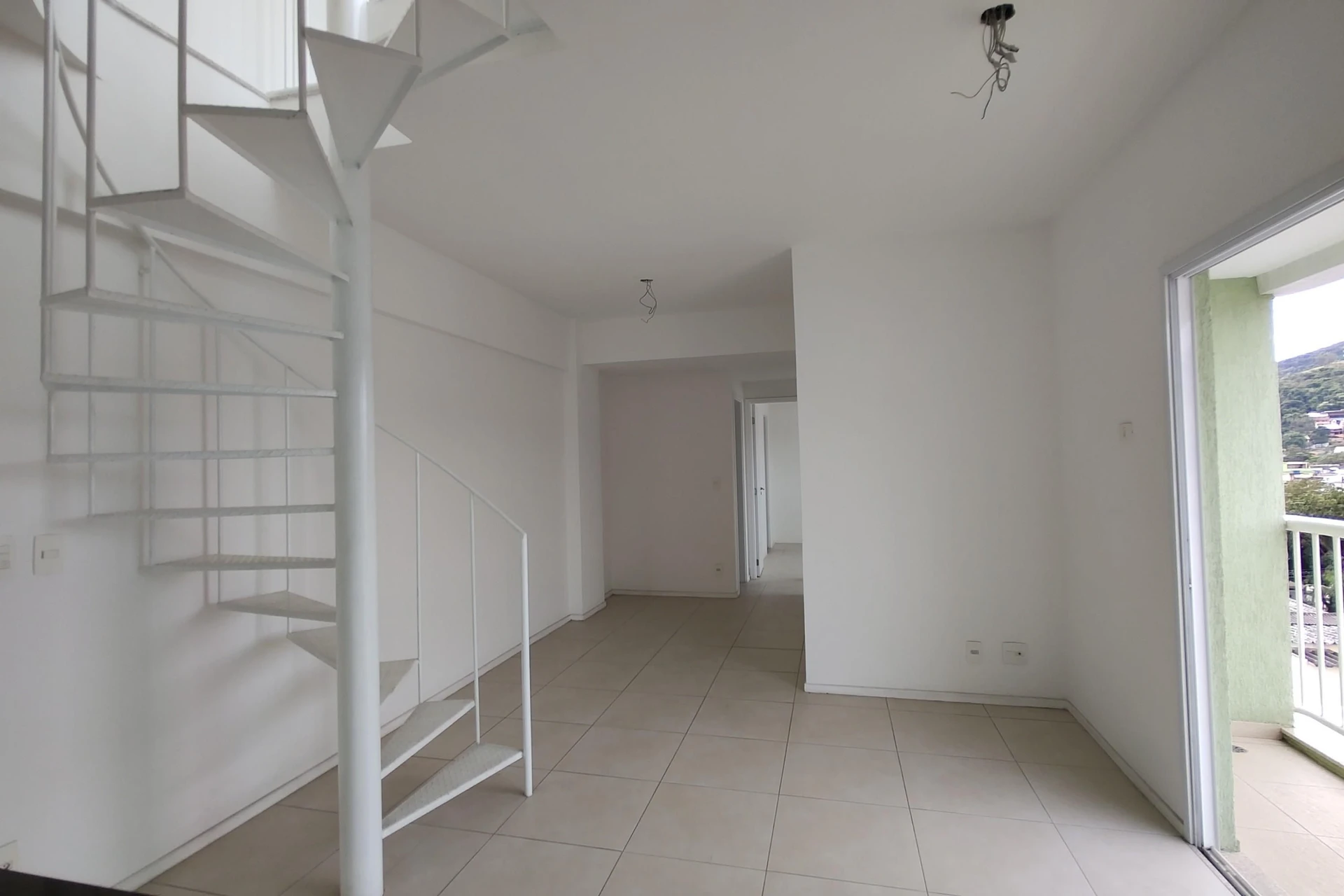 Apartment with 2 bedrooms, balcony and 1 parking space — photo 7