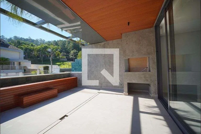 House for rent with 3 en-suite bedrooms and 4 baths — photo 6
